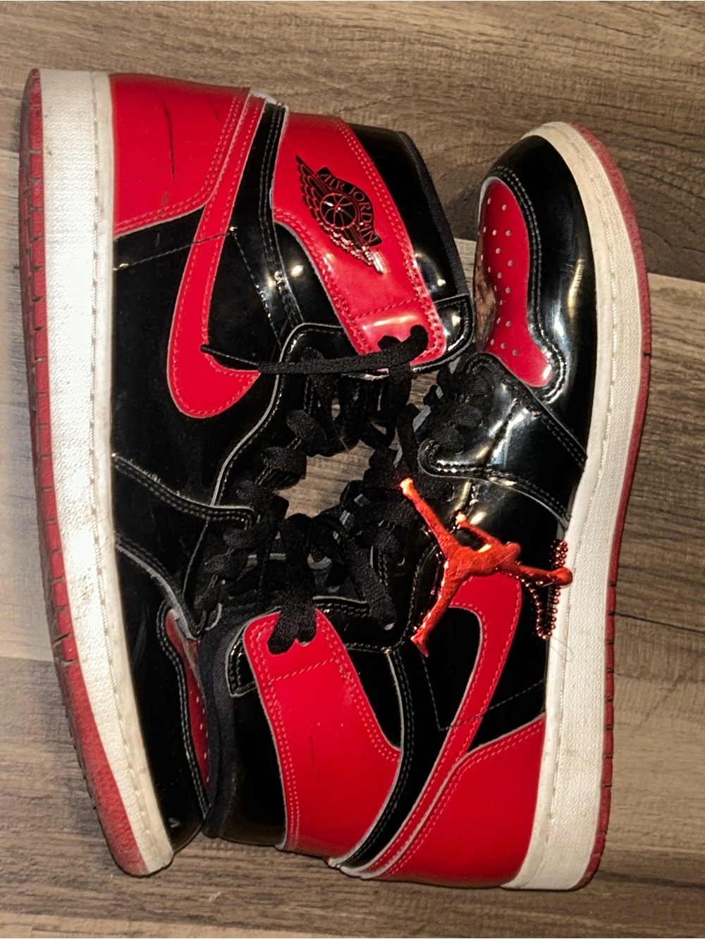 Nike Men's High-Top Sneakers in Black and Red